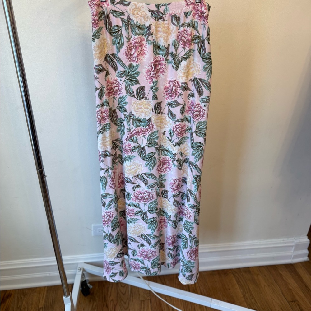 Forever 21 Pink Floral Maxi Skirt with Green Leaves - Picture 4 of 4